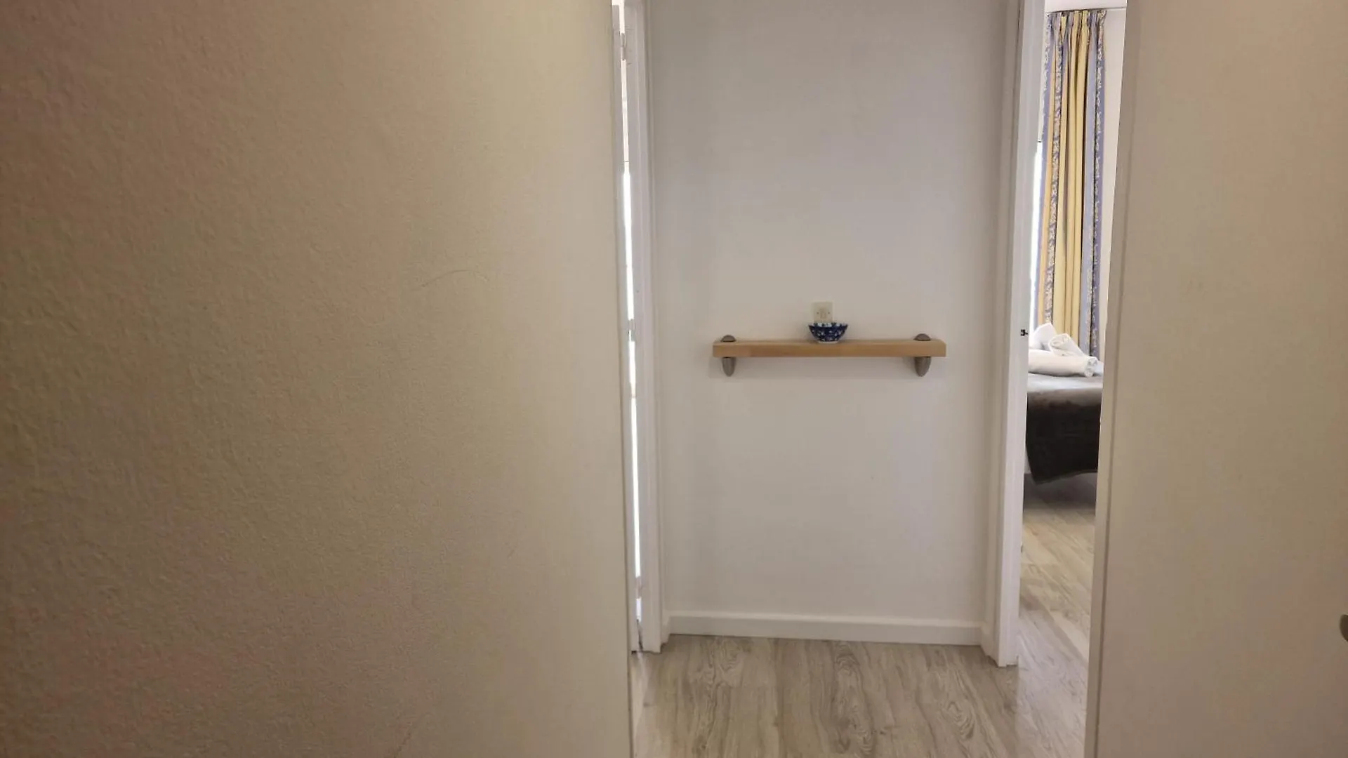 Primera Linea Sant Antoni Калонже 0*,  Испания